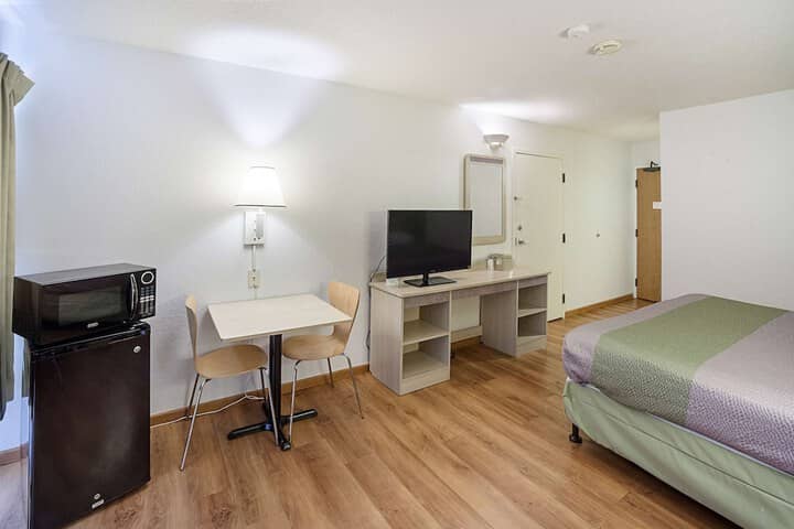 Room 18 of 41
