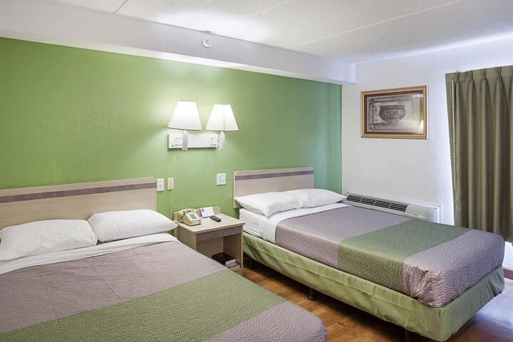 Room 13 of 41